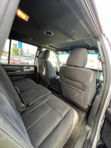 2017 Ford Expedition EL XLT