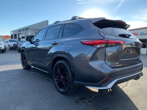 2023 Toyota Highlander XSE