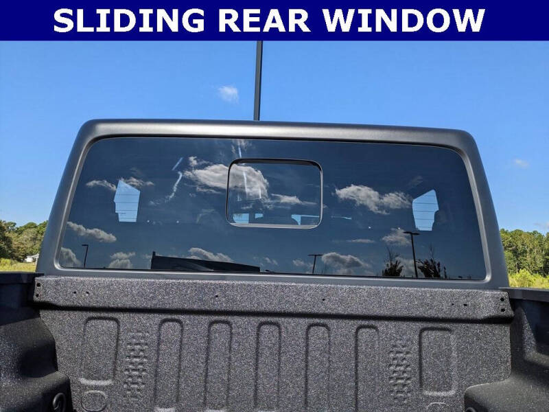 2025 Jeep Gladiator Willys