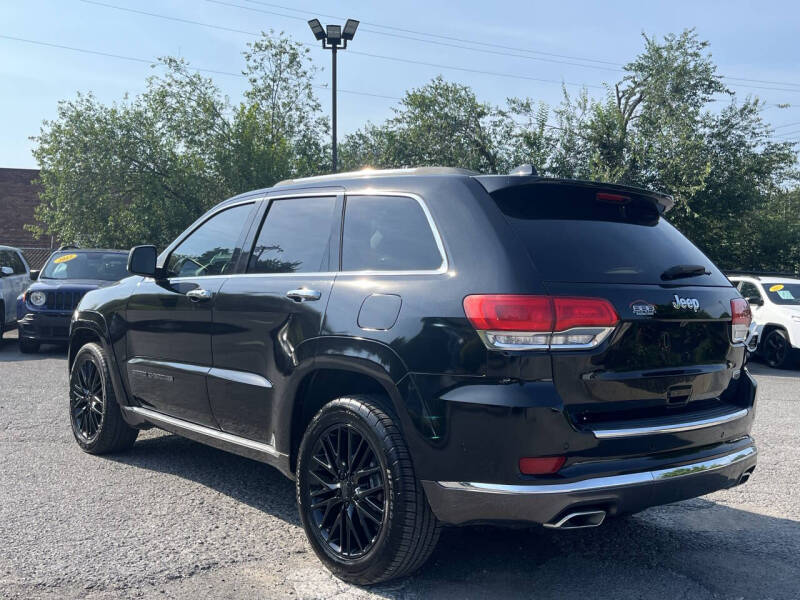 2017 Jeep Grand Cherokee Summit