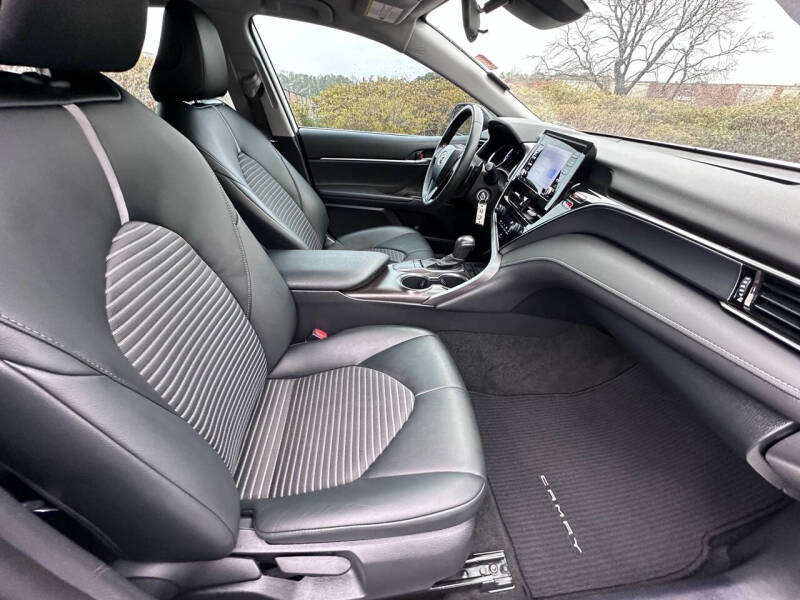 2023 Toyota Camry SE Nightshade