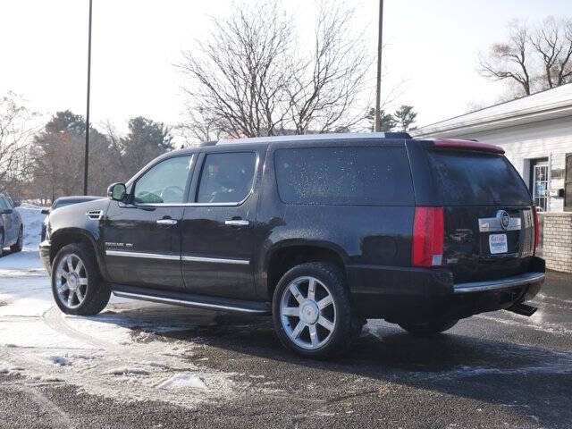 2011 Cadillac Escalade ESV Luxury