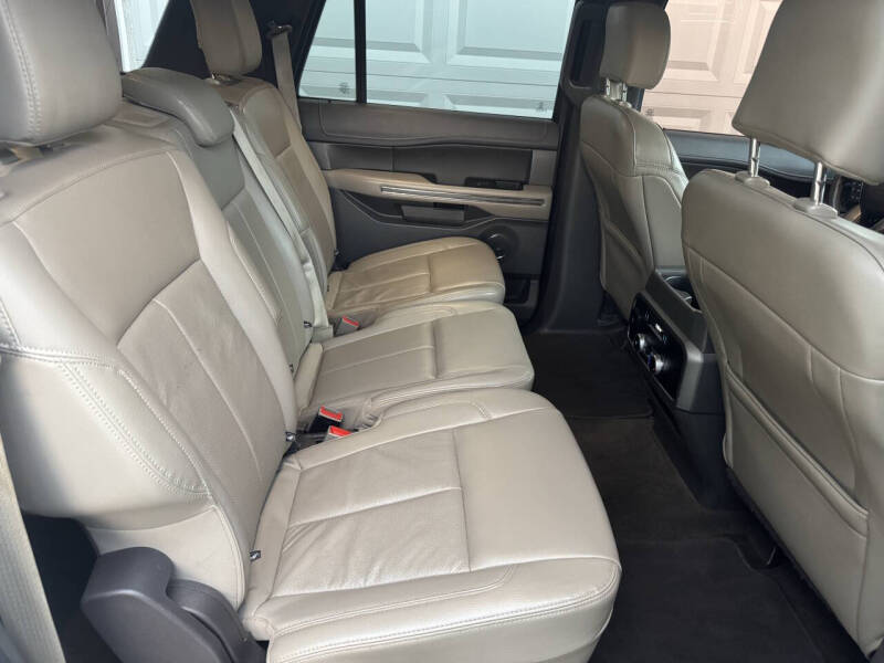 2020 Ford Expedition MAX XLT