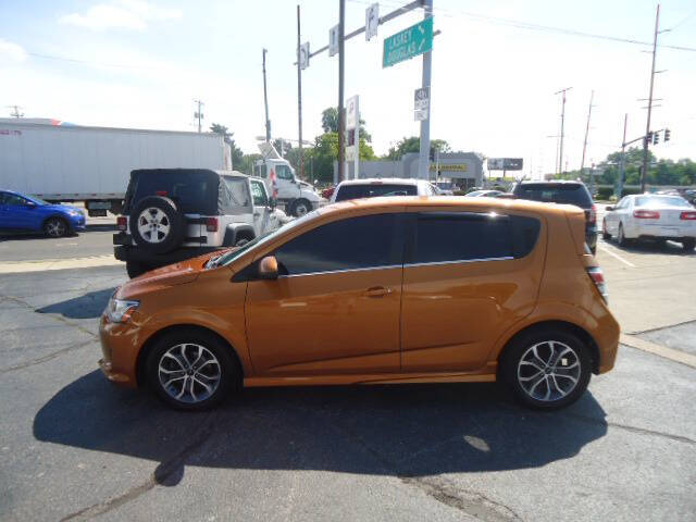 2019 Chevrolet Sonic LT Auto