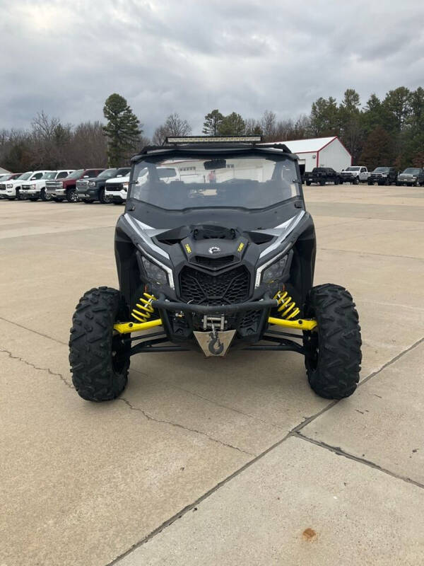 2018 Can-Am MAVERICK X3 SERIES