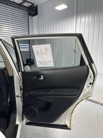 2010 Nissan Rogue S Krom