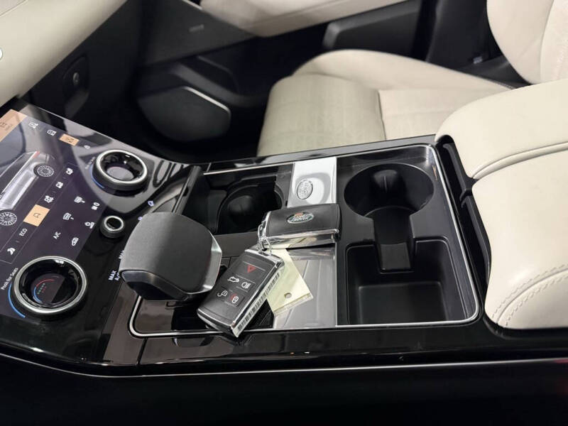 2023 Land Rover Range Rover Velar P400 HST