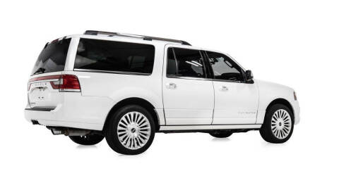 2017 Lincoln Navigator L Select