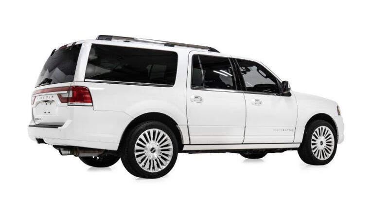2017 Lincoln Navigator L Select