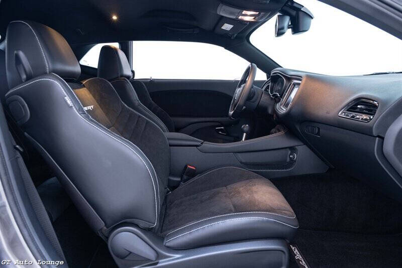 2015 Dodge Challenger SRT Hellcat