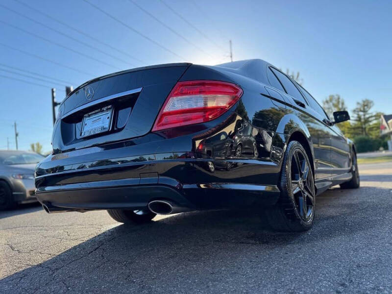 2011 Mercedes-Benz C-Class C 300 Luxury 4MATIC