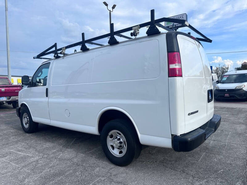 2020 Chevrolet Express 2500