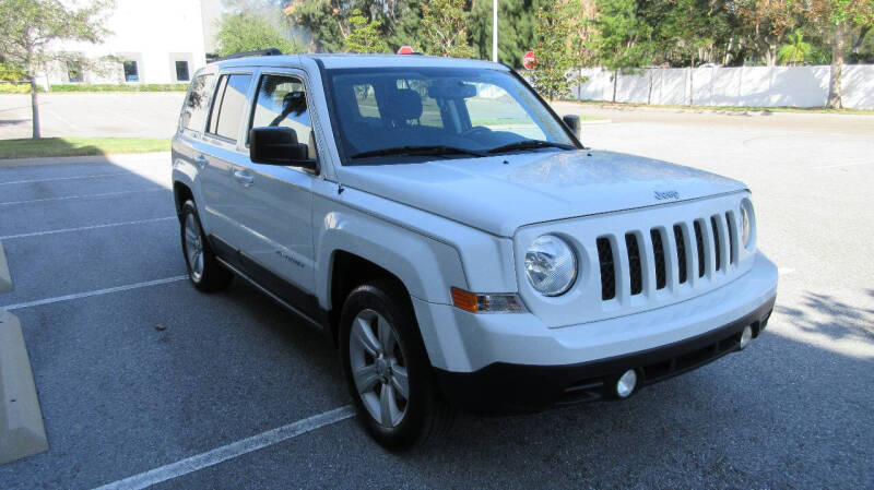 2016 Jeep Patriot Latitude photo 7