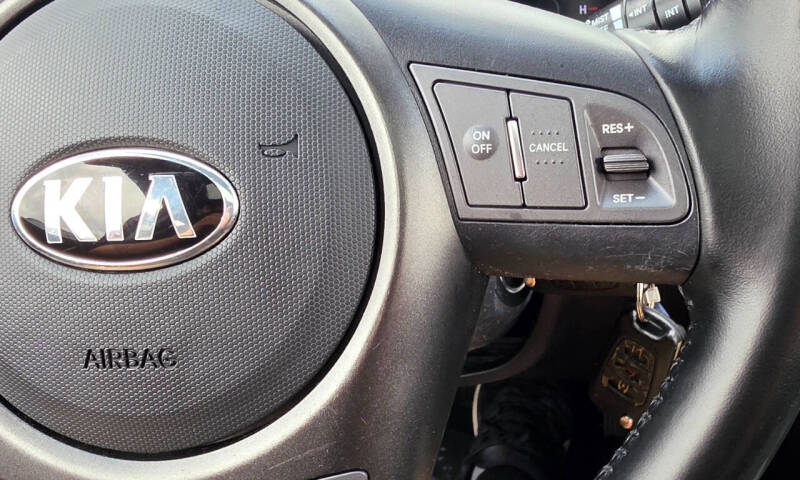 2013 Kia Soul +