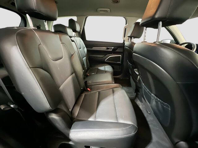 2022 Kia Telluride LX