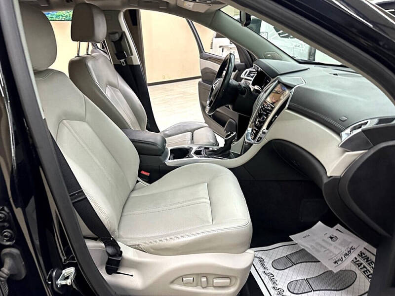 2016 Cadillac SRX Luxury Collection