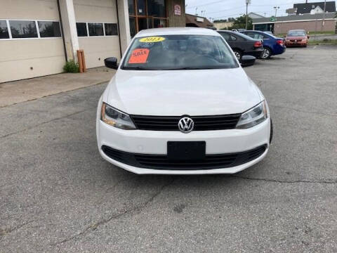 2013 Volkswagen Jetta for sale at Elbrus Auto Brokers, Inc. in Rochester NY