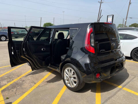 2018 Kia Soul +