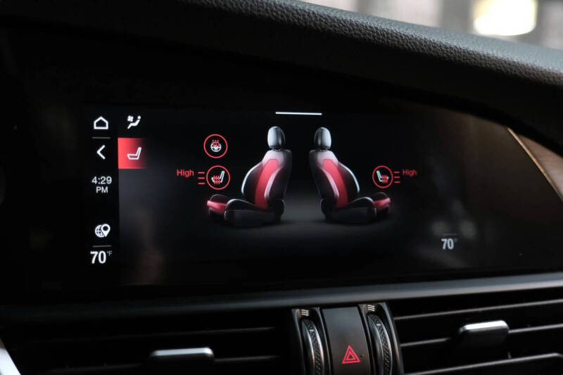 2021 Alfa Romeo Giulia