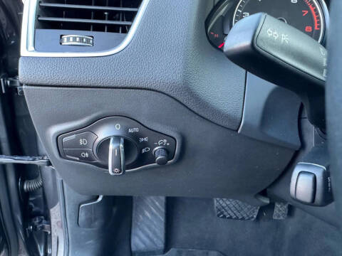 2016 Audi Q5 2.0T quattro Premium Plus