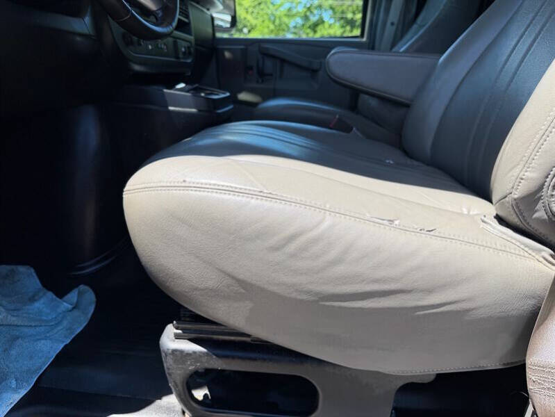 2017 Chevrolet Express 3500