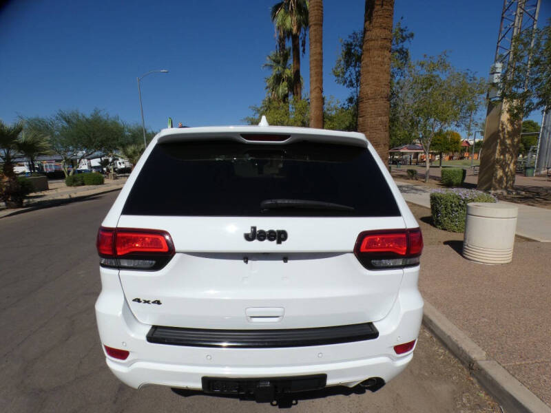 2017 Jeep Grand Cherokee Altitude