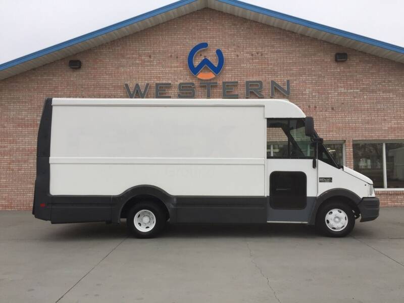 2014 Isuzu Reach Fedex Truck for sale at Western Specialty Vehicle Sales in Braidwood IL