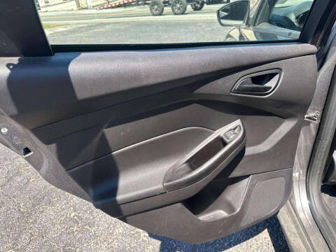 2012 Ford Focus SE