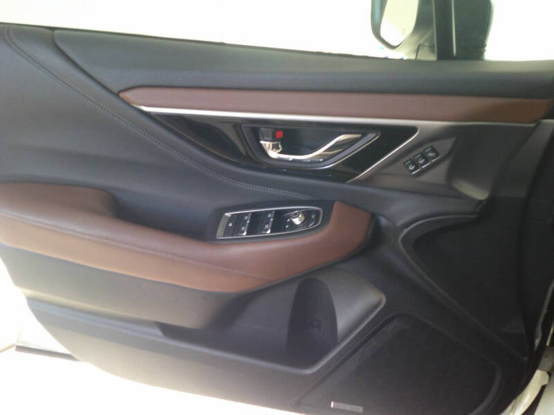 2021 Subaru Outback Touring XT