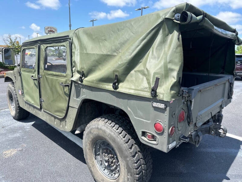 1991 AM General M998