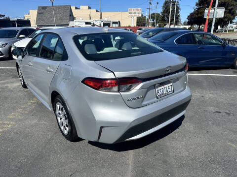 2021 Toyota Corolla LE