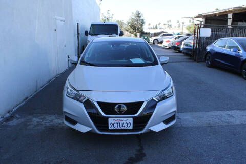 2020 Nissan Versa SV