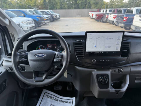 2022 Ford E-Transit 350