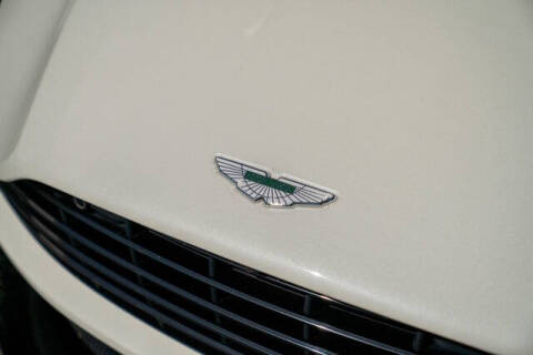 2019 Aston Martin DB11 V8