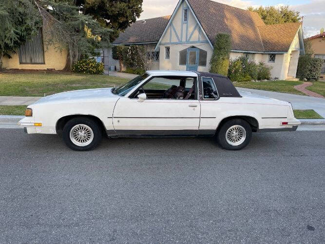 1988 cutlass for outlet sale