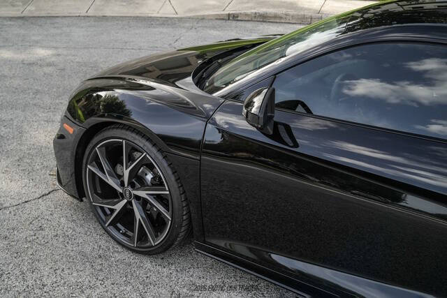 2023 Audi R8 5.2 V10 performance