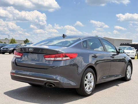 2017 Kia Optima LX