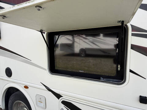 2018 Thor Motor Coach Ace 30.4