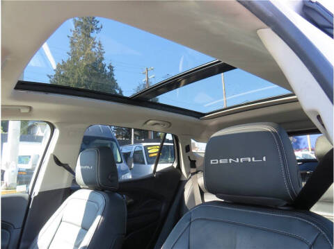 2022 GMC Terrain Denali