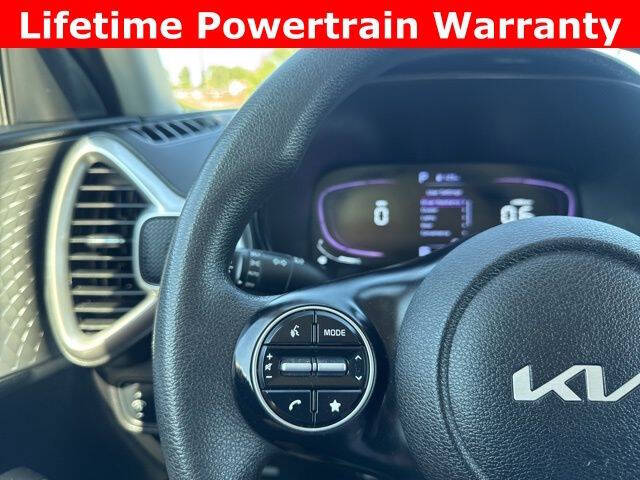2023 Kia Soul LX