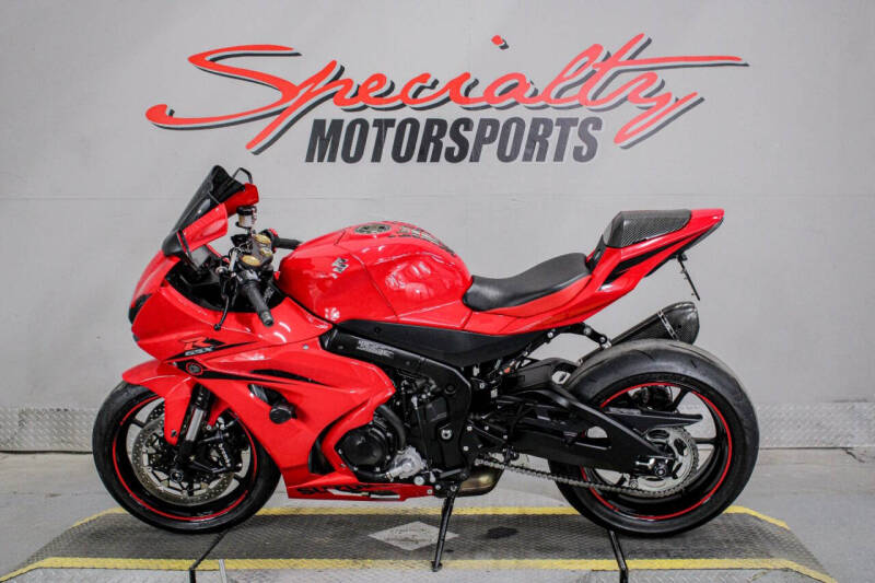 2017 Suzuki GSX-R1000