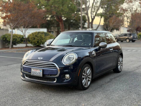 2017 MINI Hardtop 2 Door Cooper