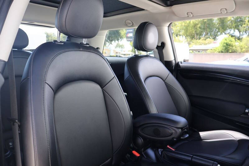 2019 MINI Hardtop 2 Door Cooper