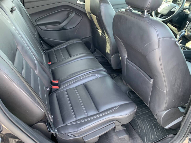 2019 Ford Escape Titanium