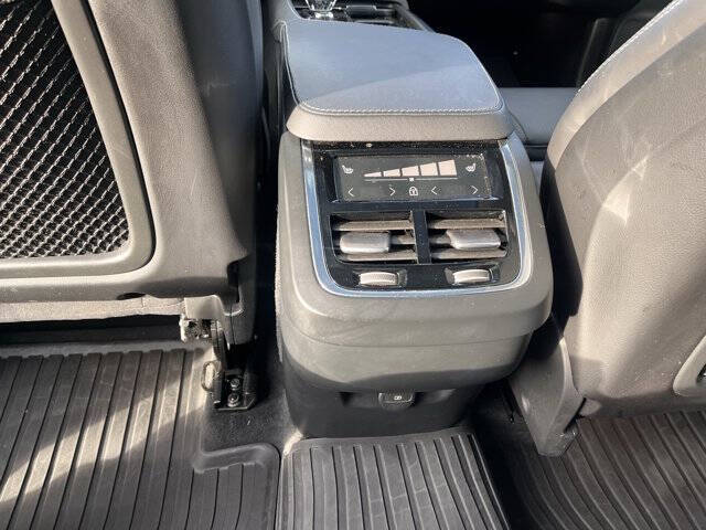 2024 Volvo XC90 B6 Ultimate Bright Theme 7P