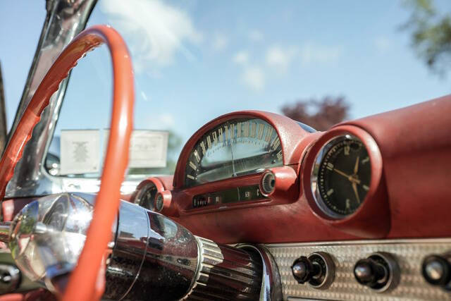 1955 Ford Thunderbird