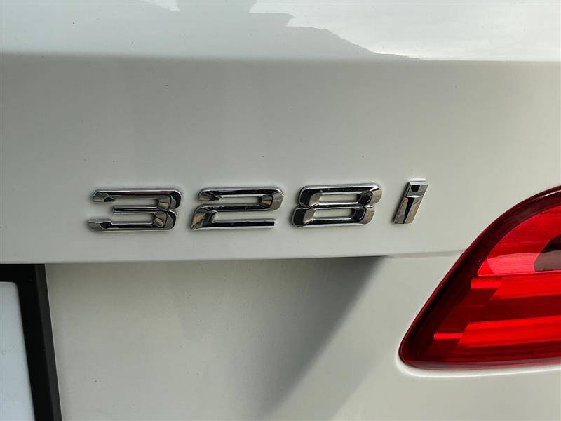 2012 BMW 3 Series 328i