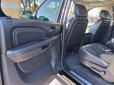 2014 GMC Yukon XL Denali