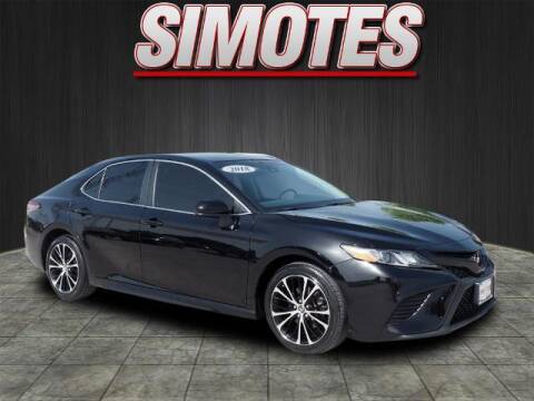 2018 Toyota Camry for sale at SIMOTES MOTORS in Minooka IL