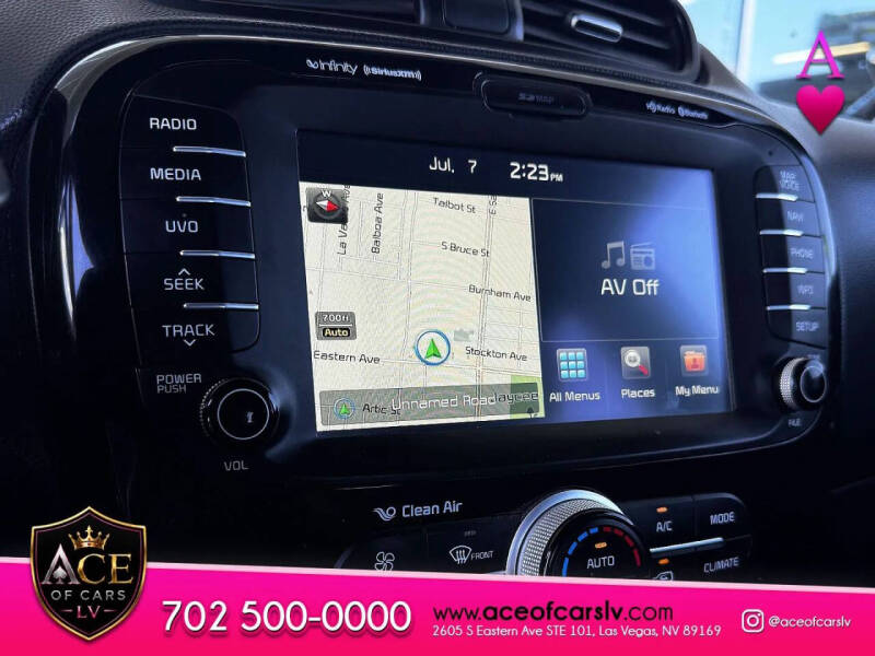 2015 Kia Soul +
